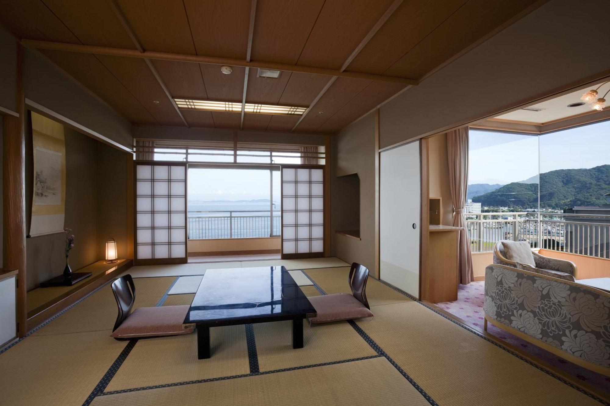 Hotel New Awaji Sumoto Extérieur photo