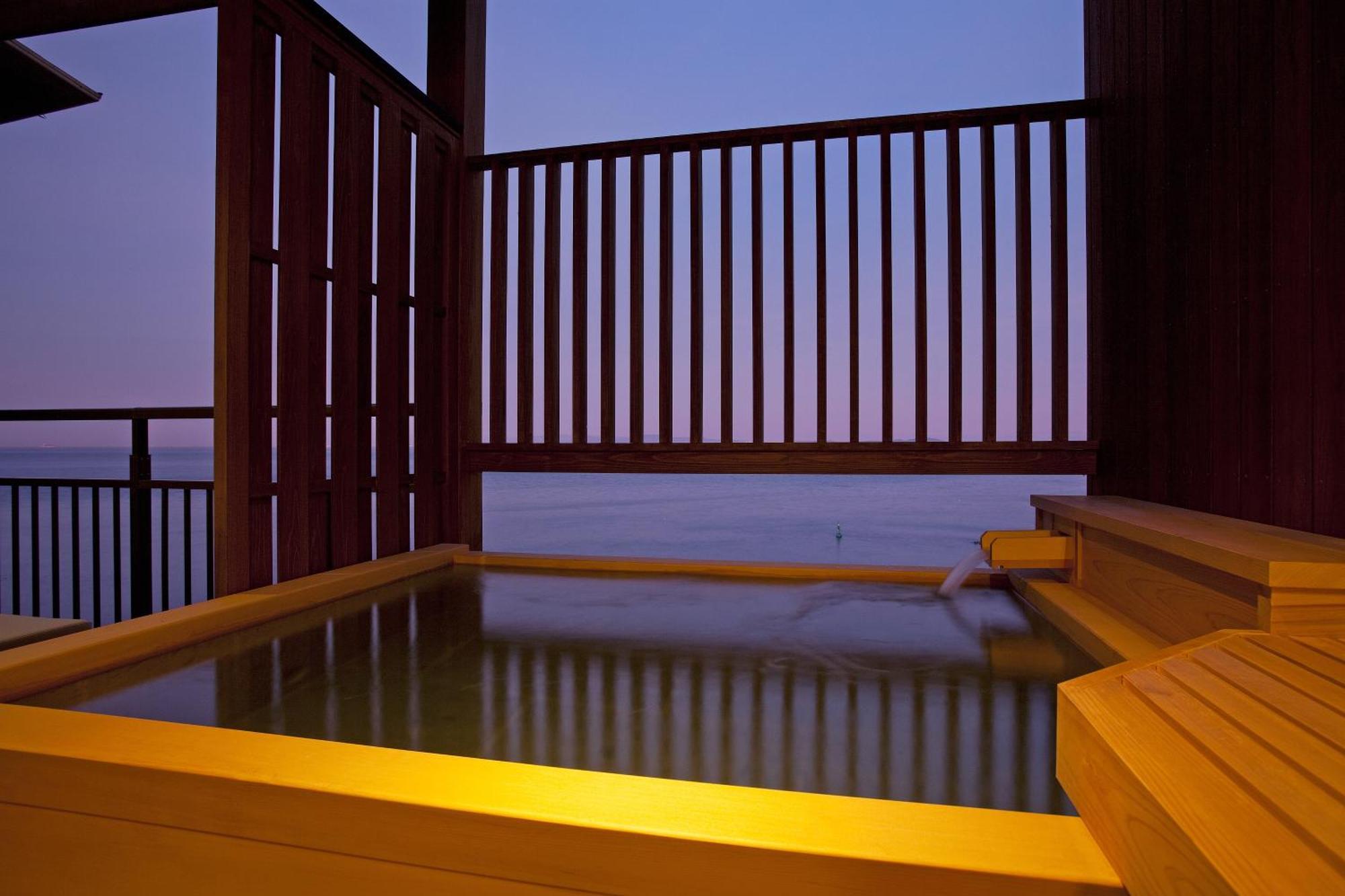 Hotel New Awaji Sumoto Extérieur photo