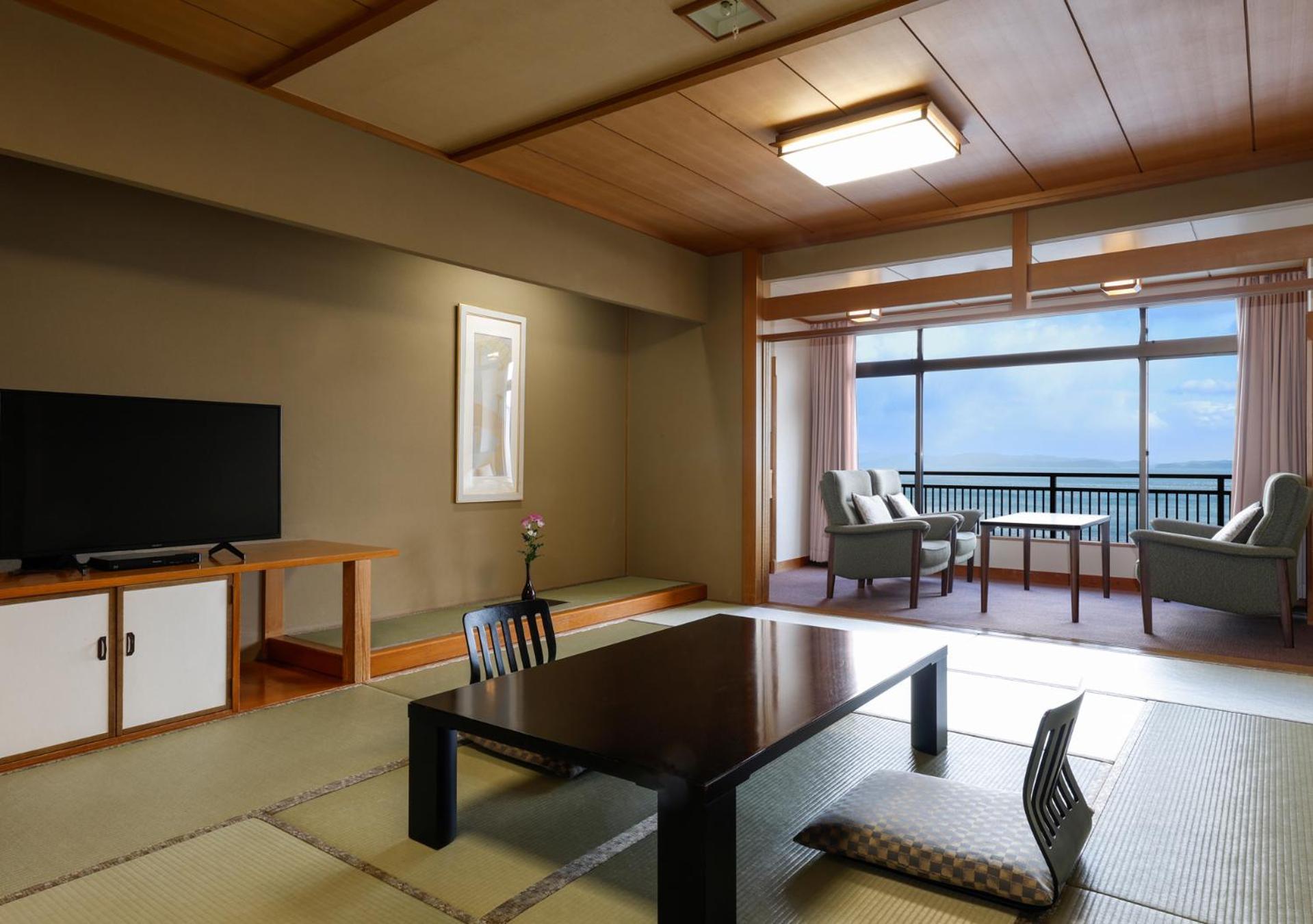 Hotel New Awaji Sumoto Extérieur photo