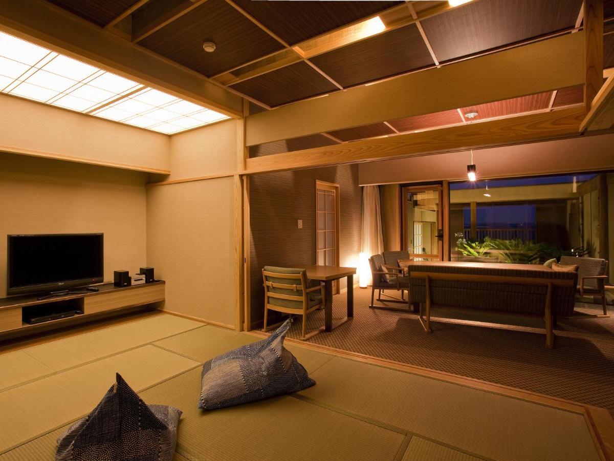 Hotel New Awaji Sumoto Extérieur photo